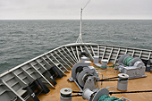Proue du navire et ses cabestans - MS Midnatsol - HURTIGRUTEN