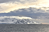 Enfin! l'Antarctique le 06-11-2019 à 07H45 - Half Moon Island - SHETLAND DU SUD