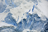Détail du front d'un glacier de montagne - Brabant Island - ANTARCTIQUE