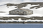 Ancienne installation baleinière - Whalers Bay - Deception Island - ANTARCTIQUE