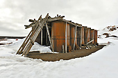 Anciens réservoirs utilisés par les baleiniers - Whalers Bay - Deception Island - ANTARCTIQUE