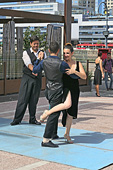 Leçon de tango dans la rue - Buenos Aires - ARGENTINE
