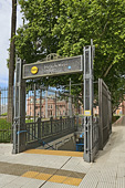 Entrée du métro "SUBTE" abréviation de "subterráneo" - Plaza de Mayo - Buenos Aires - ARGENTINE