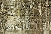 Fresque de la galerie Est relatant les sanglants exploits de l'armée khmère contre les Chams dans le temple du Bayon - Cité d'Angkor Thom - Cambodge