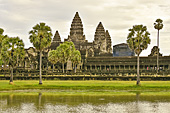 Vue du temple depuis le parc - Angkor Vat - Cambodge