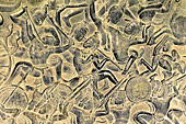 Bas reliefs qui s'étendent sur 520 mètres - Angkor Vat - Cambodge