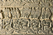 Bas reliefs qui s'étendent sur 520 mètres - Angkor Vat - Cambodge
