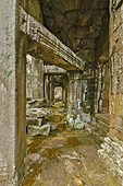 Couloir dans l'enceinte du sanctuaire - Temple de Preah Khan - Cambodge