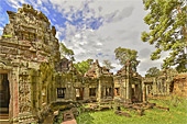 Nombreux pavillons dans le temple principal - Temple de Preah Khan - Cambodge