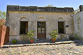 Maison dans la rue des soupirs (Calle de los Suspiros) - Colonia del Sacremento - URUGUAY