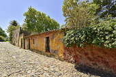 Rue des soupirs (Calle de los Suspiros) - Colonia del Sacremento - URUGUAY