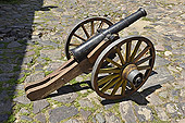 Canon - Bastion de San Miguel - Colonia del Sacremento - URUGUAY