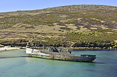 Navire phoquier, le "Protector III", échoué en 1969 - New Island - FALKLAND ISLANDS
