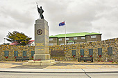"Liberation Monument" Monument commémoratif de la guerre de 1982 - Port Stanley - FALKLAND ISLANDS