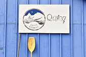 Enseigne de la boutique de kayak - Sisimiut - Groenland