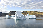 Direction les icebergs à bord des zodiacs - Fjord Uummannaq - Groenland