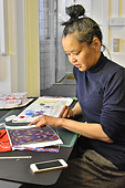 Fabrique de vêtements dans l'atelier de couture traditionnelle - Nuuk - Groenland