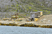 Village abandonné d'Ivittuut vu depuis la mer - Groenland