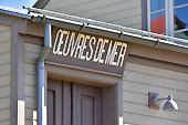 Entrée de la maison des "œuvres de mer" - Village de "Faskrudsfjordur" - Islande