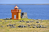 Petit phare sur le site de l'ancien hôpital français à "Hafnarnes" - Islande