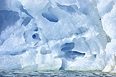 Détail d'un iceberg dans le Lagon glaciaire de "Jökulsárlón" - Islande