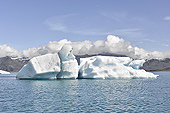 Iceberg dans le Lagon glaciaire de "Jökulsárlón" - Islande