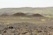 Paysage lunaire de pseudo cratères dans le "Landmannalaugar" - Islande