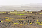 Paysage lunaire de pseudo cratères dans le "Landmannalaugar" - Islande