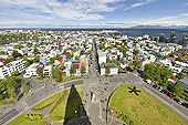 Vue depuis le clocher d'Hallgrímskirkja - Église luthérienne de Reykjavik (1945 à 1986) Architecte "Gudjón Samúelsson" - Islande