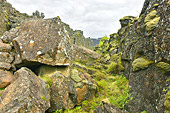 Descente dans la faille de "l'Almannagjá" - Parc National de Thingvellir - Islande