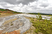 Site géothermique de "Geysir" - Sources d'eau chaude avec bouillonnement et vapeur - Islande