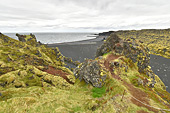 La plage de sable noir de "Djúpalónssandur" - Islande