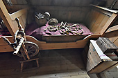 Ferme / Musée de Glaumbær - Détail d'un lit dans la "Baõstofa" (Pièce principale pouvant abriter jusqu'à 22 personnes) - Islande