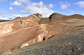 Le col de "Namaskard" dans un paysage lunaire - Solfatares de "Námafjall" - Islande