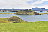 Pseudo-cratère de "Skutustadir" (ou Skutustadagigar) - Islande