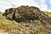Spectaculaires formations rocheuses - Champ de lave de "Dimmuborgir" - Islande