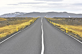 En route vers le village de "Faskrudsfjordur" - Islande