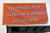 Pancarte à l'entrée de la plantation de vanille - La Réunion