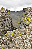 Faille dans le rempart au dessus de l'enclos "Fouqué" - Piton de la Fournaise - La Réunion