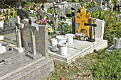 Tombes mélangeant plusieurs religions à Saint Pierre - La Réunion