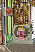Temple Tamoul "Shri Maha Badra Karli" situé dans le quartier de la "Ravine Blanche" à Saint Pierre - La Réunion