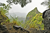 Paysage du cirque de Cilaos depuis la route de Ilet à Cordes - La Réunion