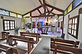 Intérieur de l'église du "Sacré Cœur" à Îlet à Cordes - La Réunion