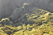Vue plongeante sur le cirque de Mafate - La Réunion