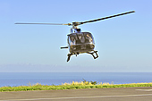 Décolage d'un l'hélicoptère "Écureuil Eurocopter" de la compagnie "Hélilagon" - La Réunion