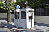 Poste de police dans une rue - Montévidéo - URUGUAY