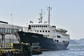 Le MS Lofoten (1964) - Chantier naval Aker Mek. Verk (87 m X 13 m - 2621 tonnes) dans le port de BERGEN - NORVÈGE (28-05-2017)