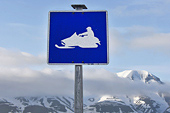 Panneau indicateur pour les motoneiges - LONGYEARBYEN - SVALBARD (03-06-2017 / 21H45)