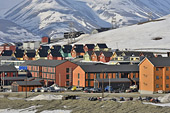 Maisons colorées dans LONGYEARBYEN - SVALBARD (03-06-2017 / 21H55)
