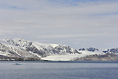 Nous reprenons la navigation vers LONGYEARBYEN - SVALBARD (04-06-2018 / 16H10)